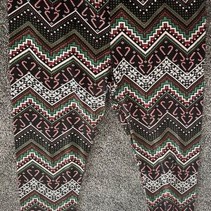 Geometric Holiday Women's Leggings
